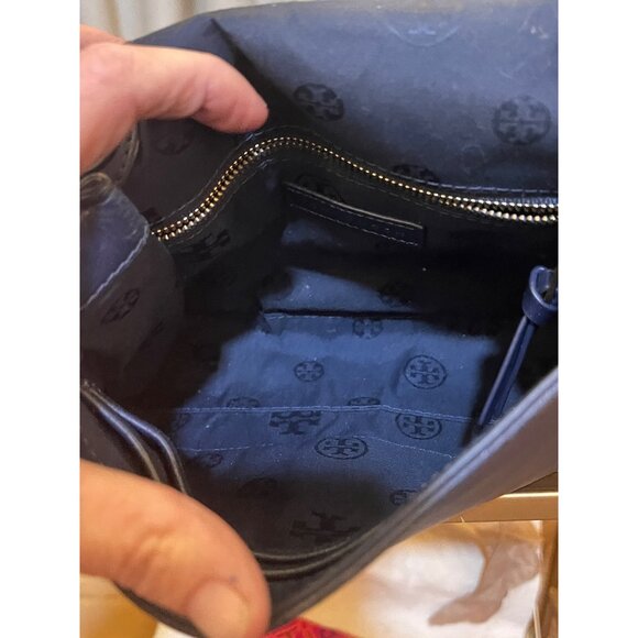 ✺ AUTHENTIC TORY BURCH NAVY BLUE QUILTED LEATHER FLEMING/ALEXA HANDBAG - Picture 9 of 11